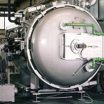 Vacuum Furnace helium leak testing